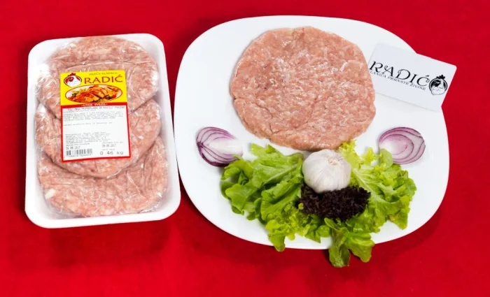 Pileće meso za roštilj — punjena pljeskavica