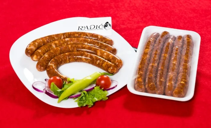 Pileća sveža roštilj kobasica